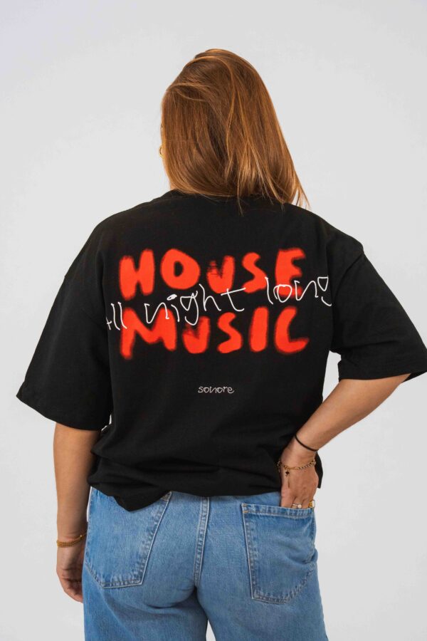 T-SHIRT ALL NIGHT LONG